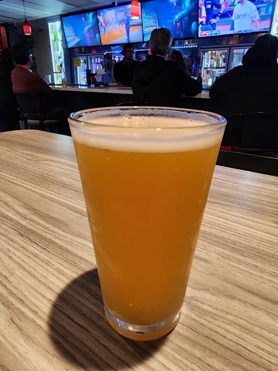 Pitstop Pub Sports Bar & Grill-6